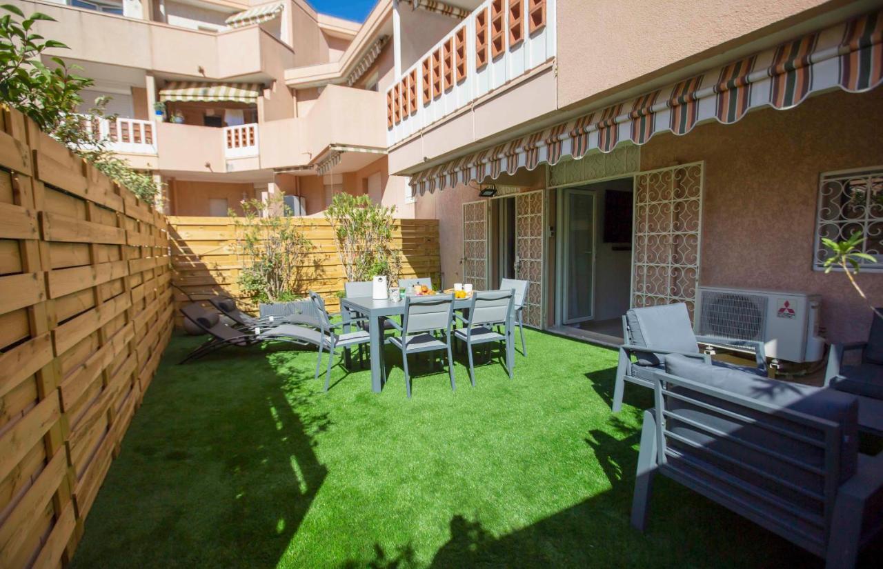 Le Ptit Max Centre Ville - Terrasse Sainte-Maxime Eksteriør bilde