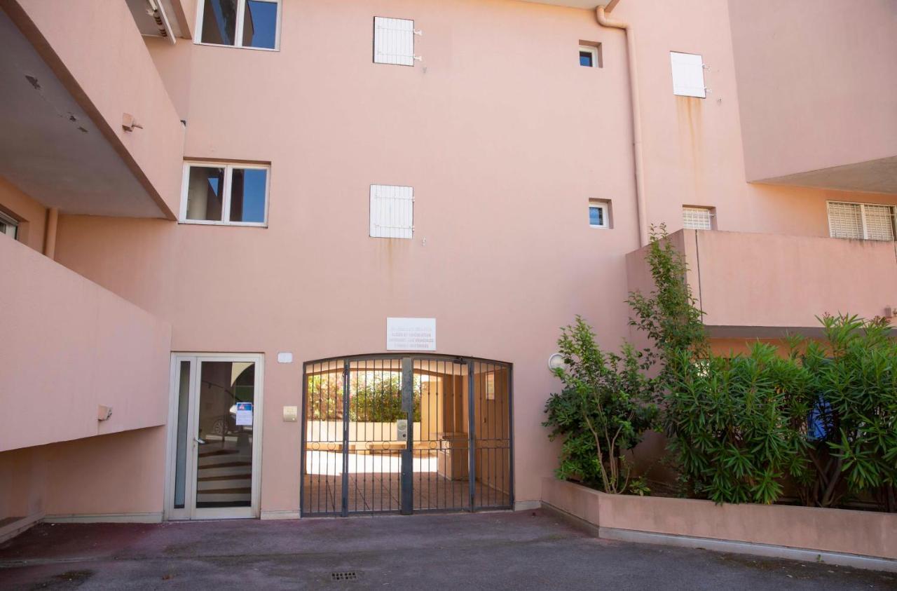 Le Ptit Max Centre Ville - Terrasse Sainte-Maxime Eksteriør bilde